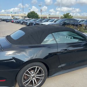 2016 FORD MUSTANG ECOBOOST PREMIUM 照片 9