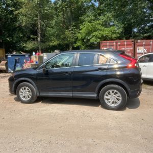 2019 Mitsubishi ECLIPSE CROSS ES — фото 3
