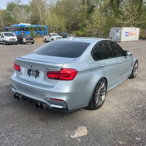 BMW M3 BASE - 8