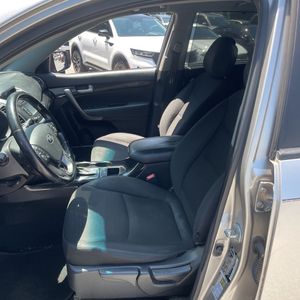 2014 KIA SORENTO LX thumbnail 32