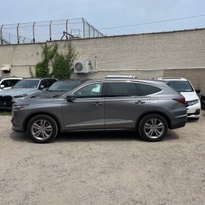 2023 Acura MDX SH-AWD — фото 3