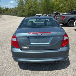 FORD FUSION SE - 7