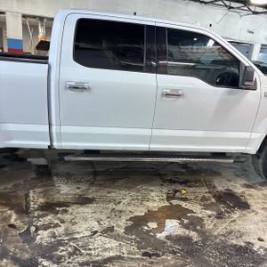 FORD F-150 XLT - 9