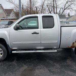 CHEVROLET SILVERADO 2500HD LT - 4