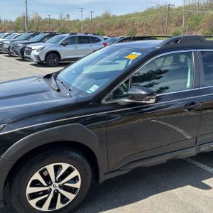 SUBARU OUTBACK PREMIUM - 2