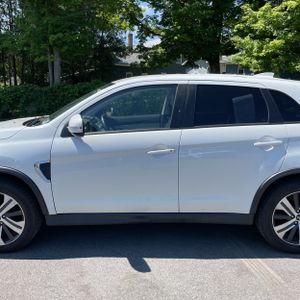 صورة 4 لـ 2021 Mitsubishi OUTLANDER SPORT SE