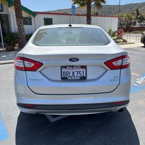 FORD FUSION SE - 7