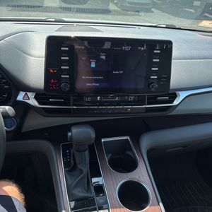 2023 Toyota SIENNA LE 8-PASSENGER 照片 33