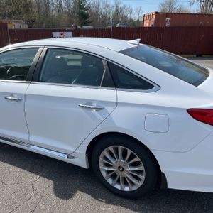 HYUNDAI SONATA LIMITED - 6