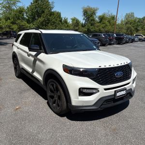 FORD EXPLORER ST - 10