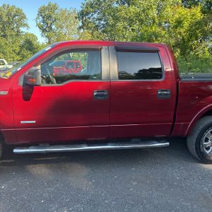 FORD F-150 XLT - 4