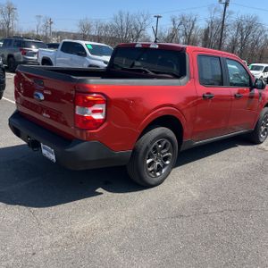 FORD MAVERICK XLT - 8