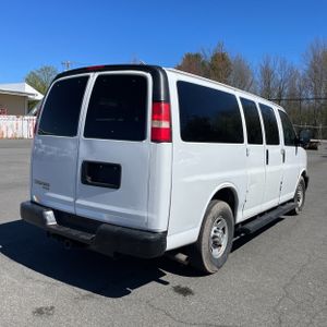 CHEVROLET EXPRESS LS 2500 - 7