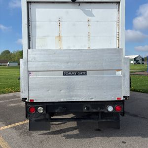 CHEVROLET EXPRESS 3500 - 7