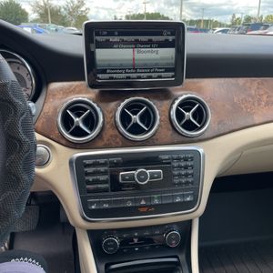 2015 Mercedes-BENZ GLA 缩略图 35