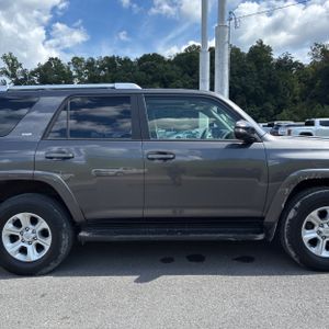 2018 Toyota 4RUNNER SR5 PREMIUM — фото 11