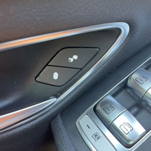 صورة مصغرة 66 لـ 2017 Mercedes-BENZ C 300