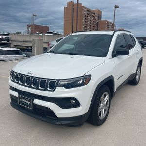 2023 JEEP COMPASS LATITUDE — фото 1