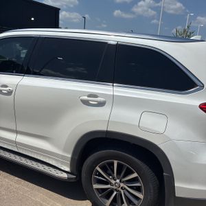 2017 Toyota HIGHLANDER XLE — фото 6