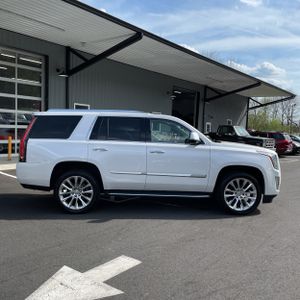 CADILLAC ESCALADE LUXURY - 10