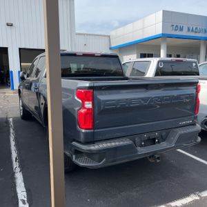 CHEVROLET SILVERADO 1500 CUSTOM - 4