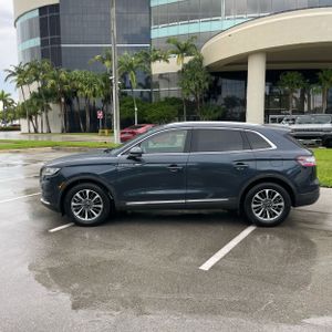 2021 Lincoln NAUTILUS STANDARD 照片 3