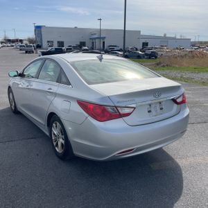 HYUNDAI SONATA - 5