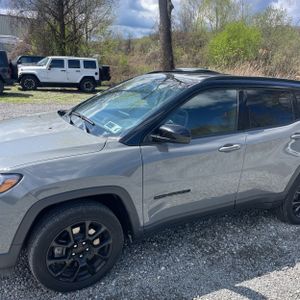 JEEP COMPASS LATITUDE - 2
