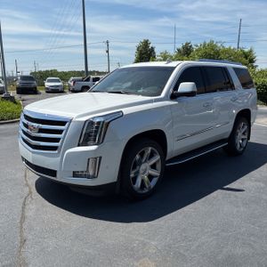 CADILLAC ESCALADE LUXURY - 1