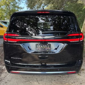 صورة 7 لـ 2025 Chrysler PACIFICA SELECT