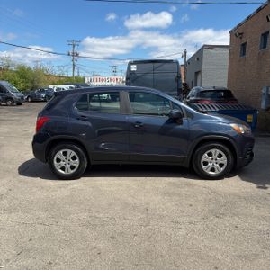 CHEVROLET TRAX - 10