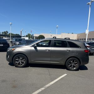 KIA SORENTO SX V6 - 2