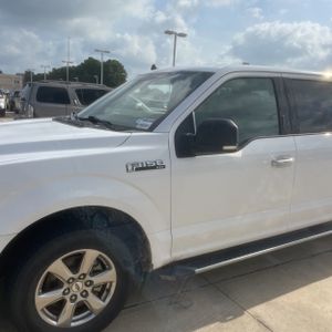 صورة 2 لـ 2019 FORD F-150 XLT