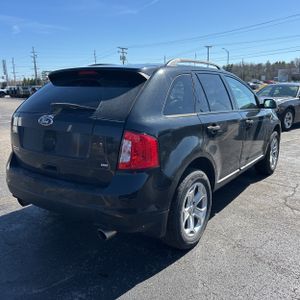 FORD EDGE SE - 8