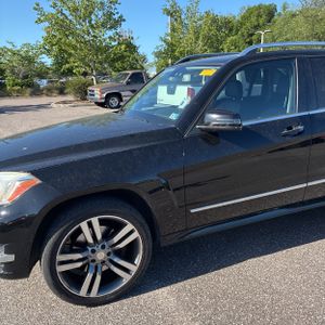 MERCEDES-BENZ GLK - 2