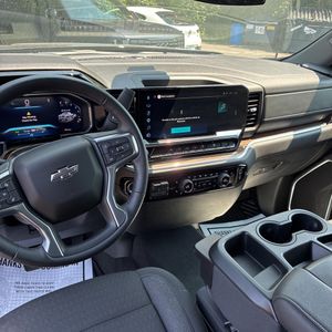 صورة مصغرة 36 لـ 2026 Chevrolet SILVERADO 1500 RST