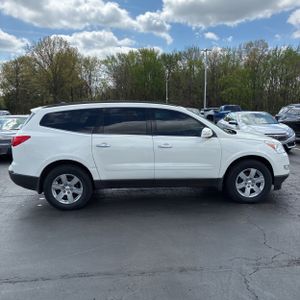 CHEVROLET TRAVERSE LT - 10