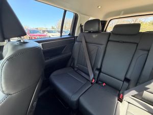 2025 Hyundai SANTA FE SEL 照片 35