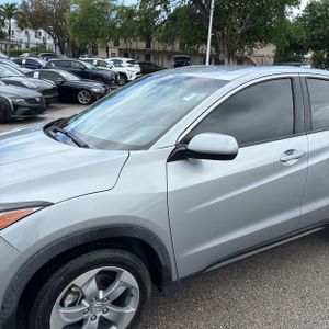 HONDA HR-V LX - 2