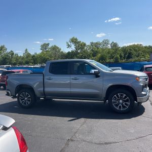 2023 Chevrolet SILVERADO 1500 LT — фото 10