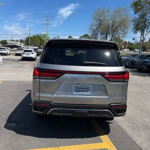 LEXUS LX 600 F SPORT HANDLING - 7