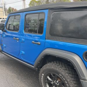 JEEP WRANGLER UNLIMITED WILLYS - 6