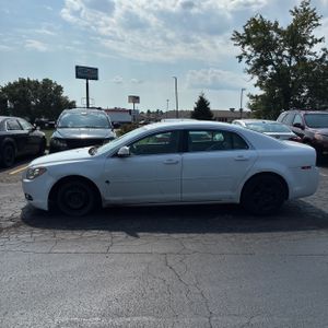 2011 Chevrolet MALIBU LS 照片 3