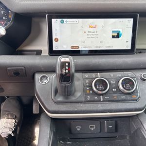 صورة مصغرة 38 لـ 2021 LAND Rover DEFENDER 110 S