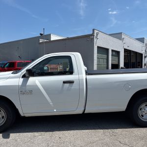 2017 RAM 1500 TRADESMAN photo 4