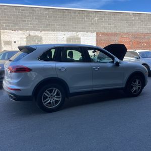 PORSCHE CAYENNE - 10