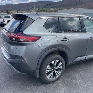 NISSAN ROGUE SV - 9