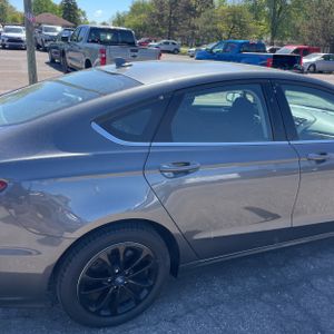 FORD FUSION SE - 9