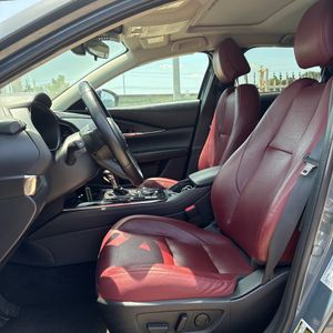 صورة مصغرة 31 لـ 2024 Mazda CX-30 2.5 S CARBON EDITION