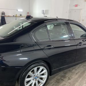BMW 320I XDRIVE - 9